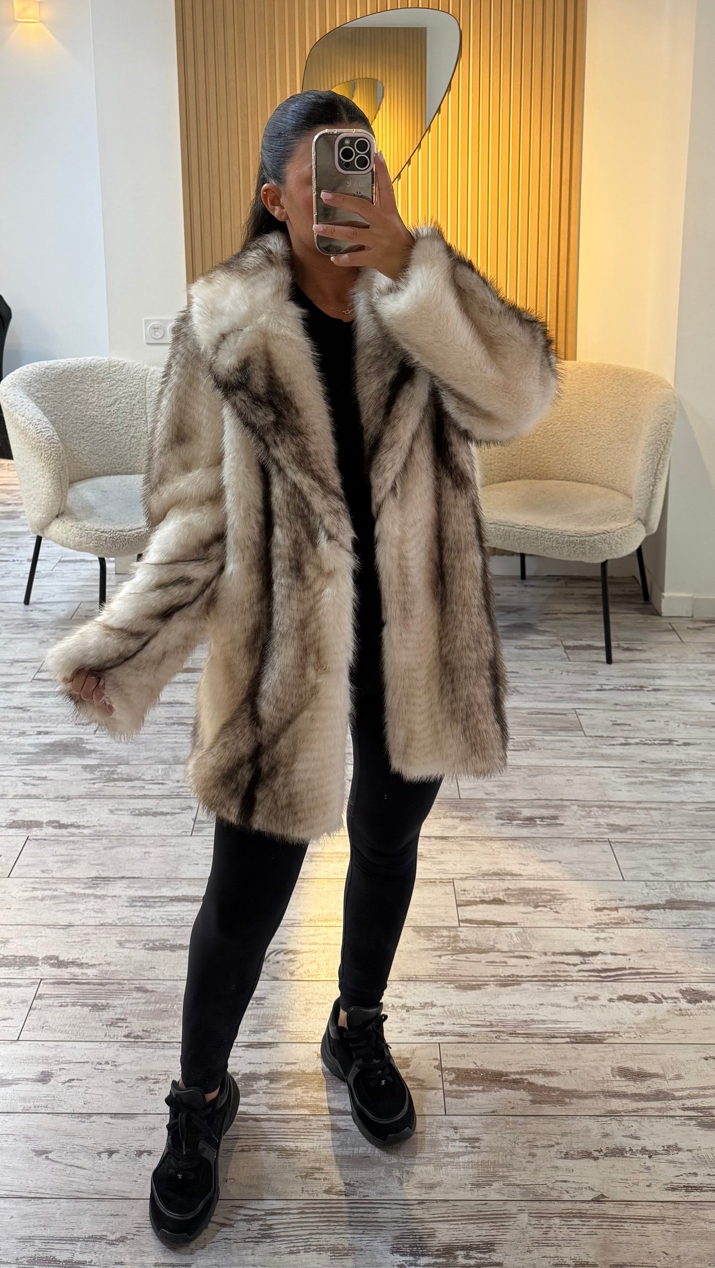 Longue fourrure claire