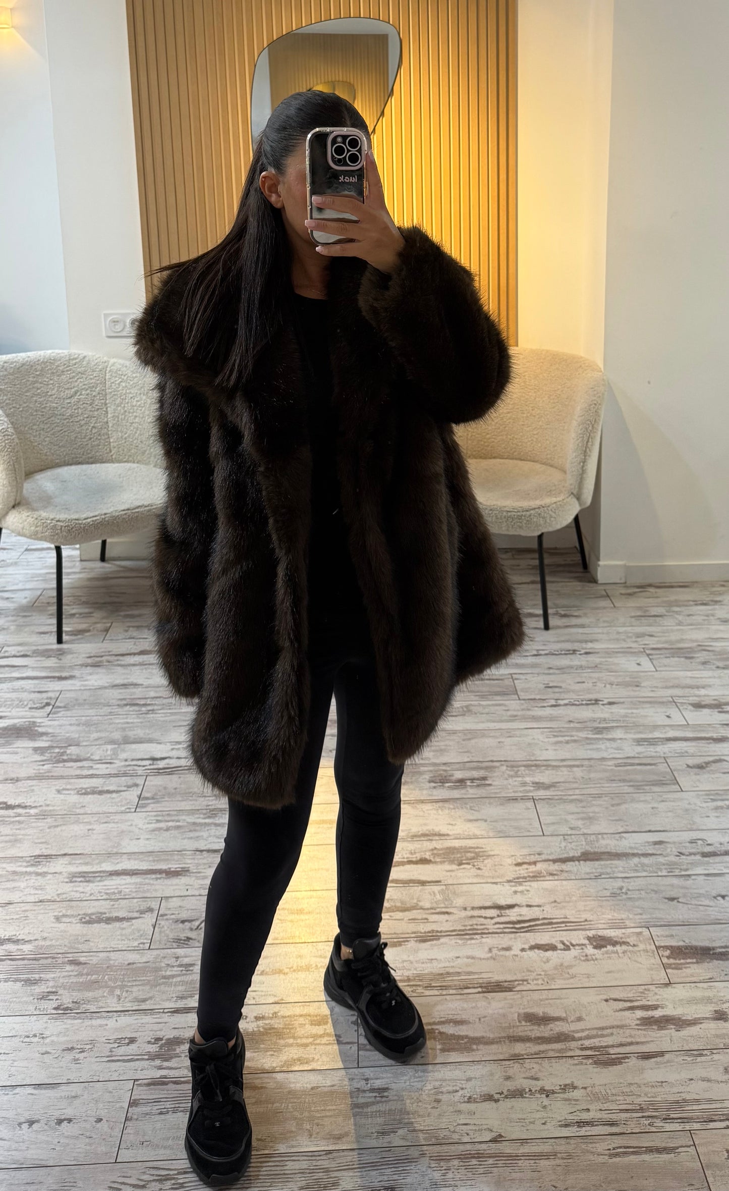 Longue fourrure marron