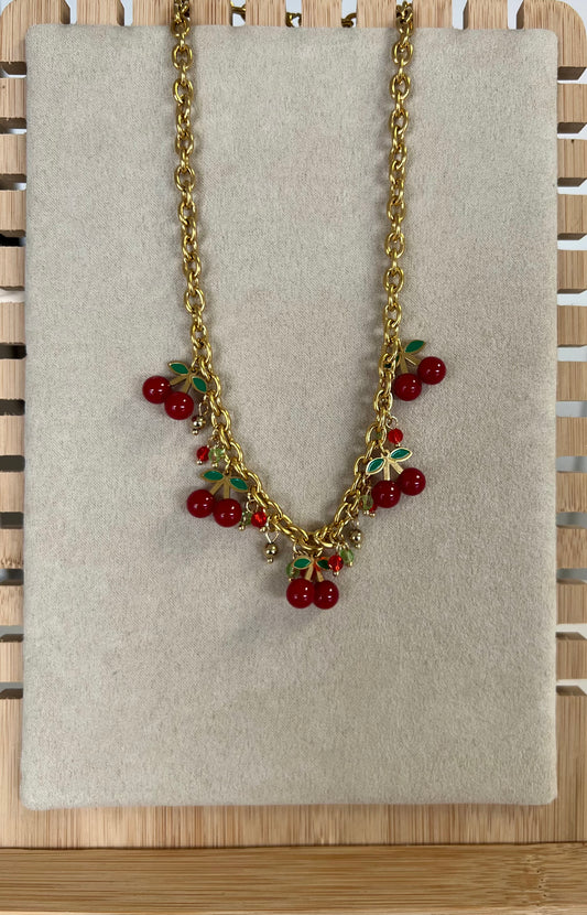 Collier cerises