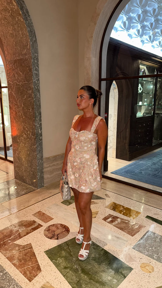 Robe fleuries à strass