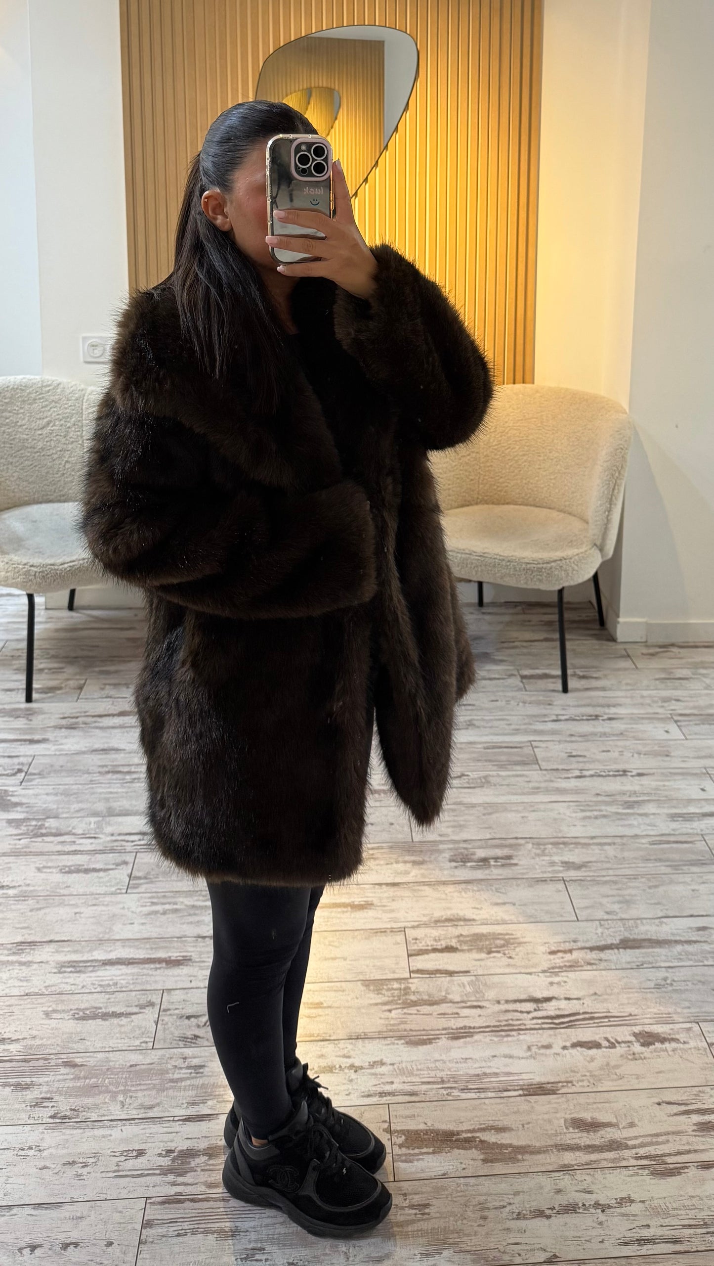 Longue fourrure marron